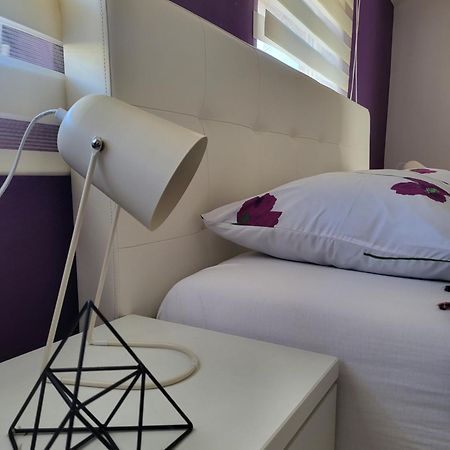 Purple Rooms โมสตาร์ ภายนอก รูปภาพ