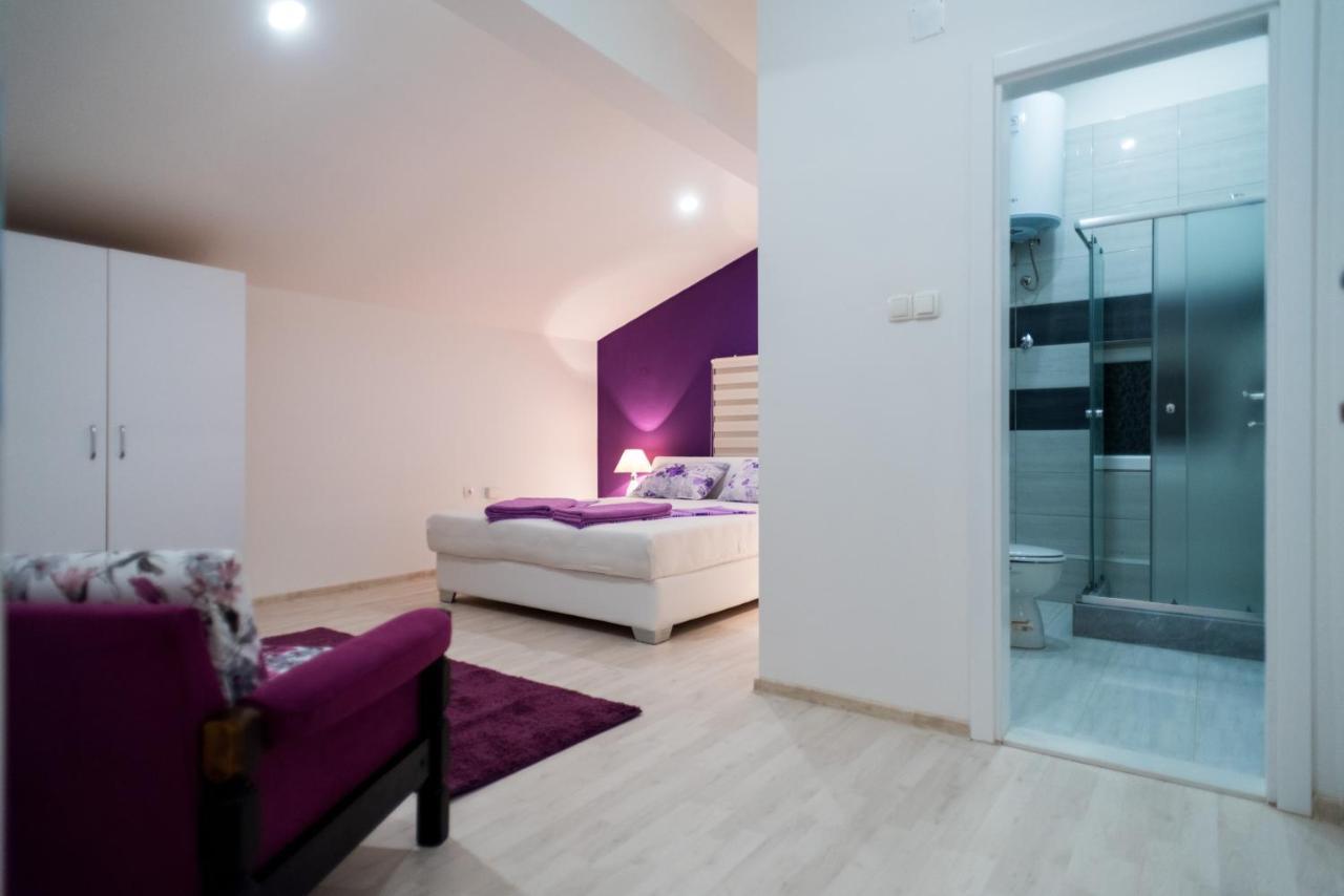 Purple Rooms โมสตาร์ ภายนอก รูปภาพ